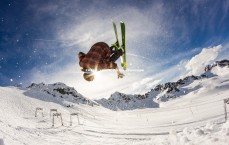 【米兰体育APP】花有重开日，人无再少年，内马尔的足球岁月与时代回响